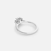 1ct Brilliant Cut Flower Halo Diamond Ring