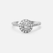 0,8ct Brilliant Cut Halo Diamond Ring