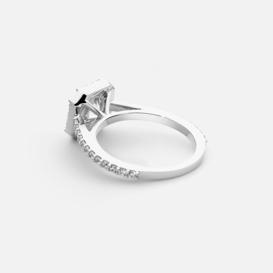 1,2ct Vintage Inspired Halo Diamond Ring