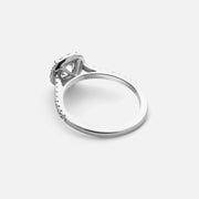 0,8ct Brilliant Cut Halo Diamond Ring