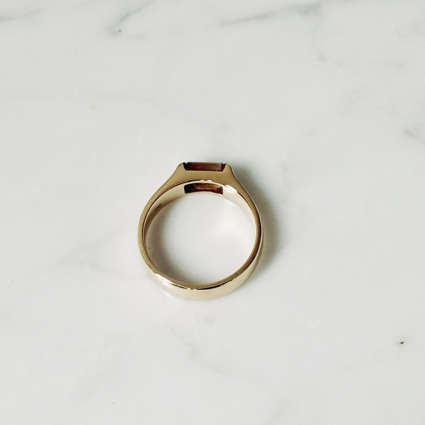 signet ring